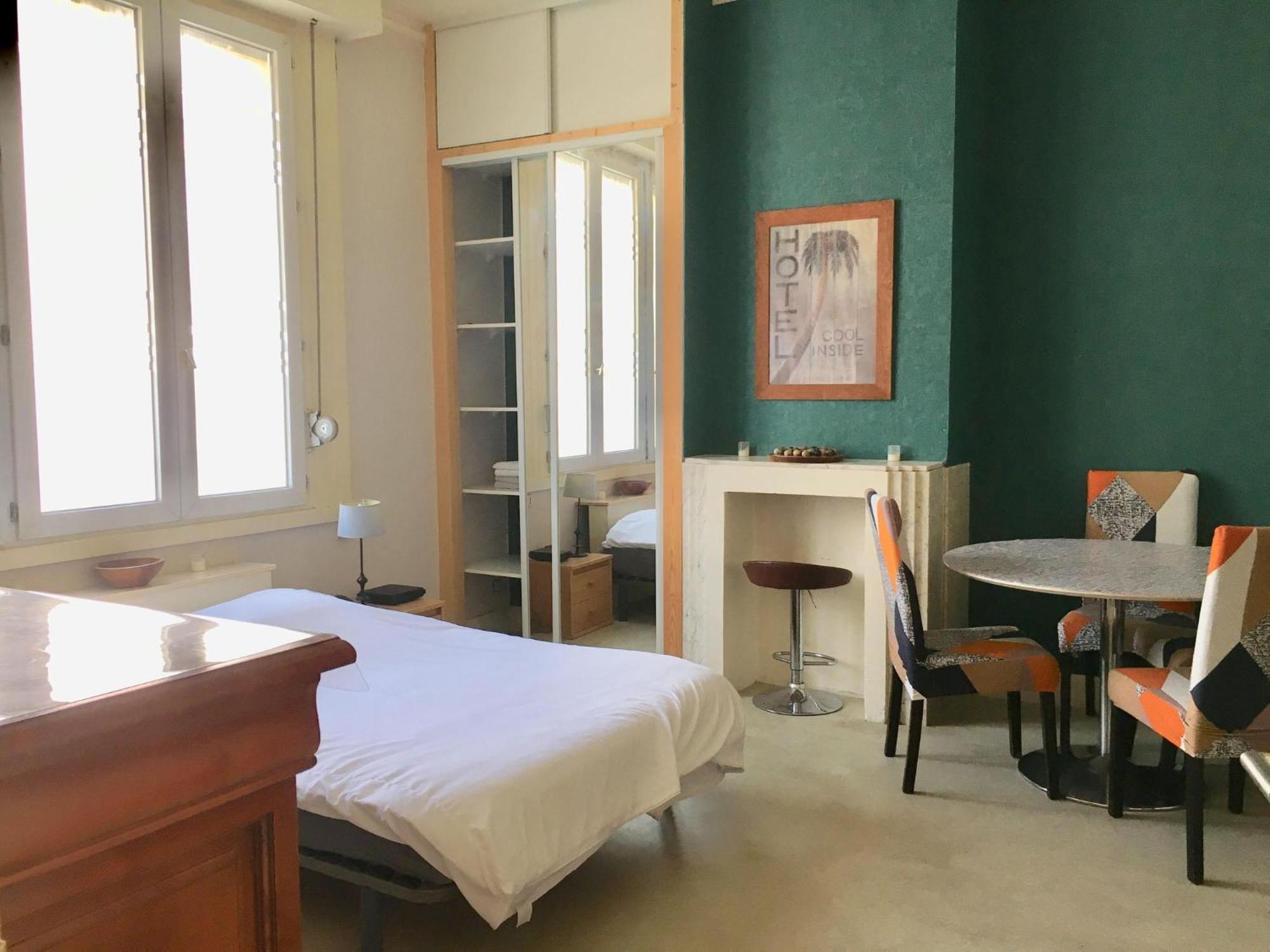 Grande - Fumeur Apartment *